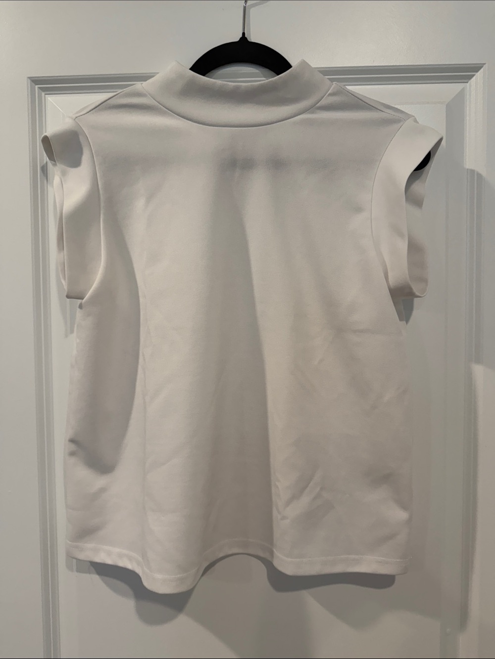 SHEIN White Sleeveless Mock Neck Tank